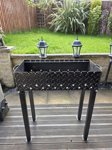 Heavy duty bbq grill - heavy, bbq-